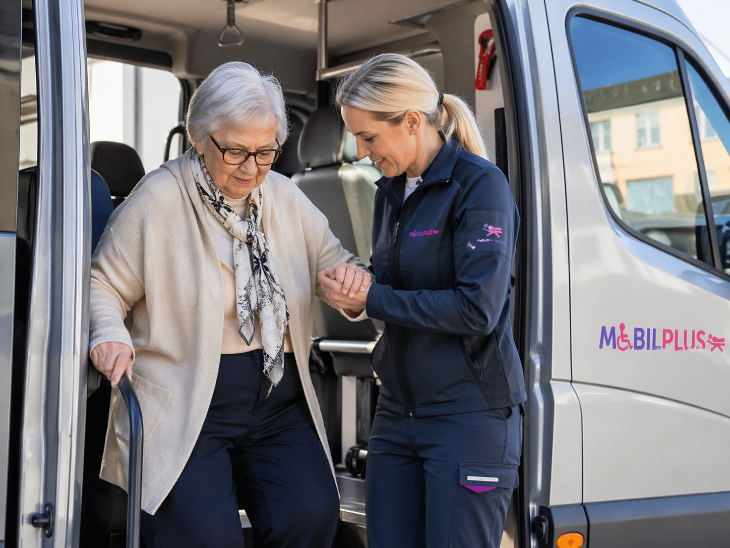 Behindertentransport Bern - Betreuter Transport mit Fachpersonal